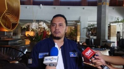 Nasdem Akan Kejar Penyebar Spanduk Adu Domba dengan Jokowi