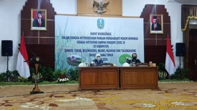 Khofifah Minta Enam Kabupaten Percepat Masa Tanam Padi