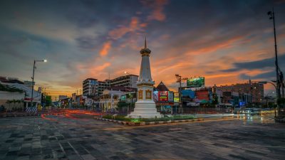 Pentingnya Pengelolaan Wisata Menurut Book HandMaders Club NTB Jogja