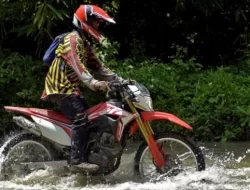 Honda CRF150L Discovering Nature