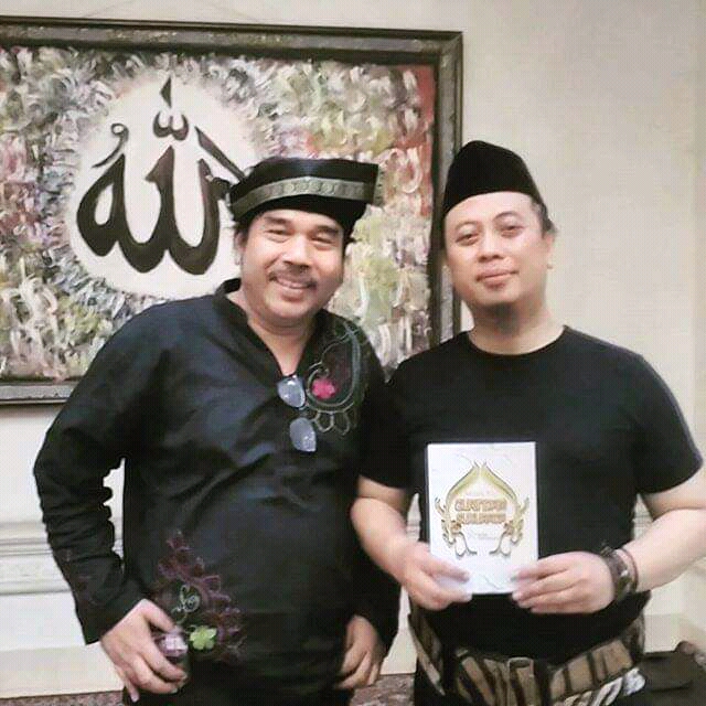 Penyanyi Opick Akan Nyanyikan Lagu Lagu Islami