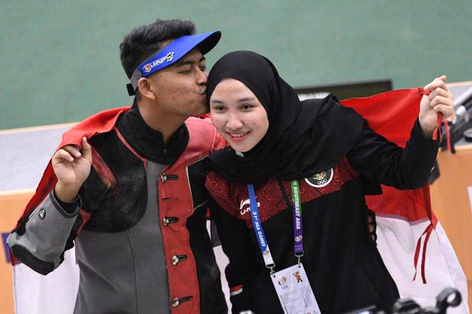 Petembak Fathur dan Dewi, Jalani Asmara Tapi Tetap Profesional di Sea Games 2021