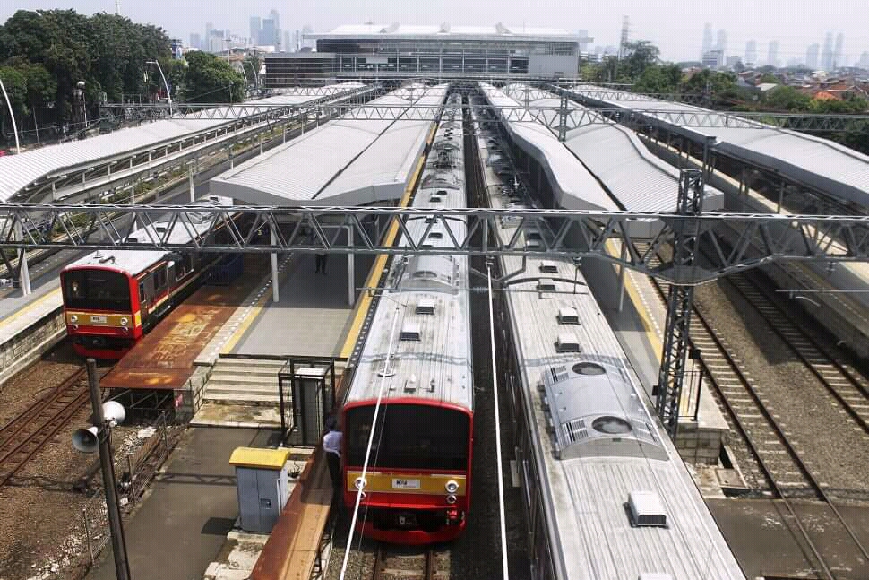 Pengguna KRL, Perhatikan Pola Perjalanan KRL Mulai Sabtu Besok