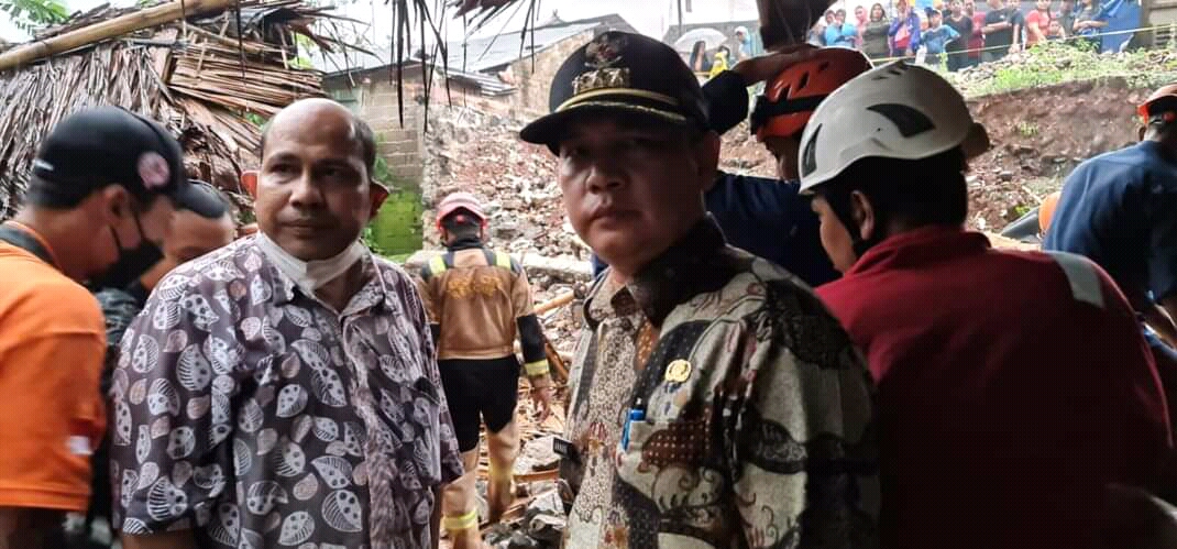 Dua Guru Tewas Saat Makan di Restoran di Sawangan Depok