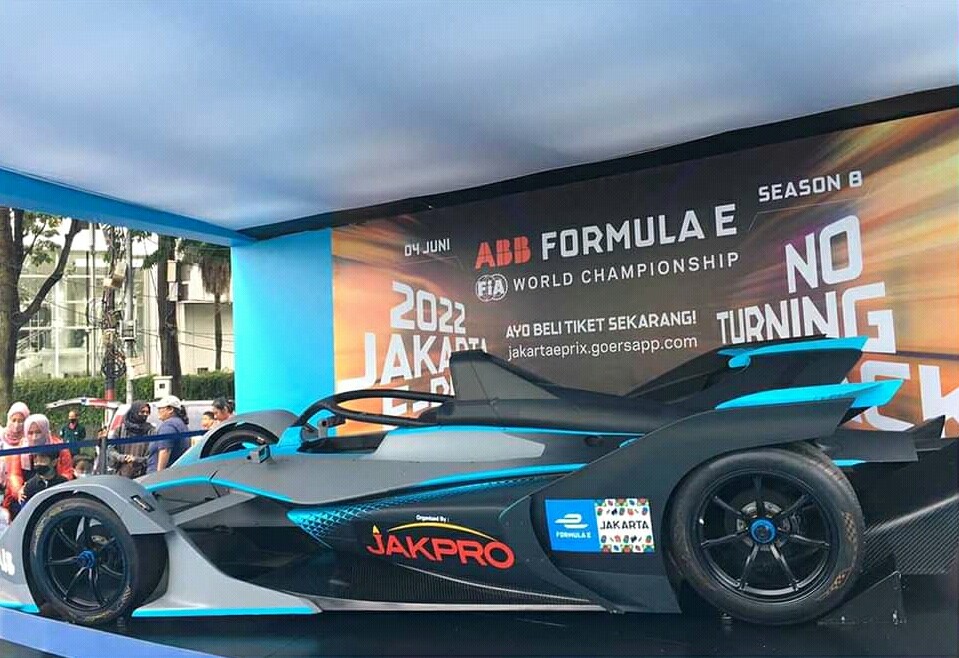 Pebalap dan Tim Balap Formula E Antisipasi Cuaca Panas Pebalap dan Tim Balap Formula E Antisipasi Cuaca Panas