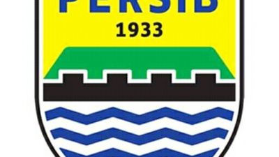 Persib Bandung Taklukkan Persebaya 3-1