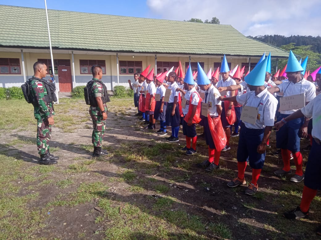 Bentuk Karakter Tangguh, Ini Yang Diperbuat Satgas Pamtas Yonif Raider 142/KJ di Papua