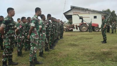 Danrem 174 Merauke Beri Pembekalan Khusus Kepada Babinsa Yang Akan Bertugas Di Koramil Perbatasan RI-PNG