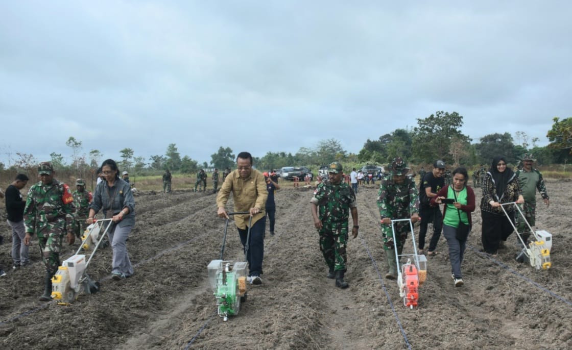 Tingkatkan Ketahanan Pangan, Danrem 174/ATW Merauke Lakukan Terobosan Gandeng BPTPP