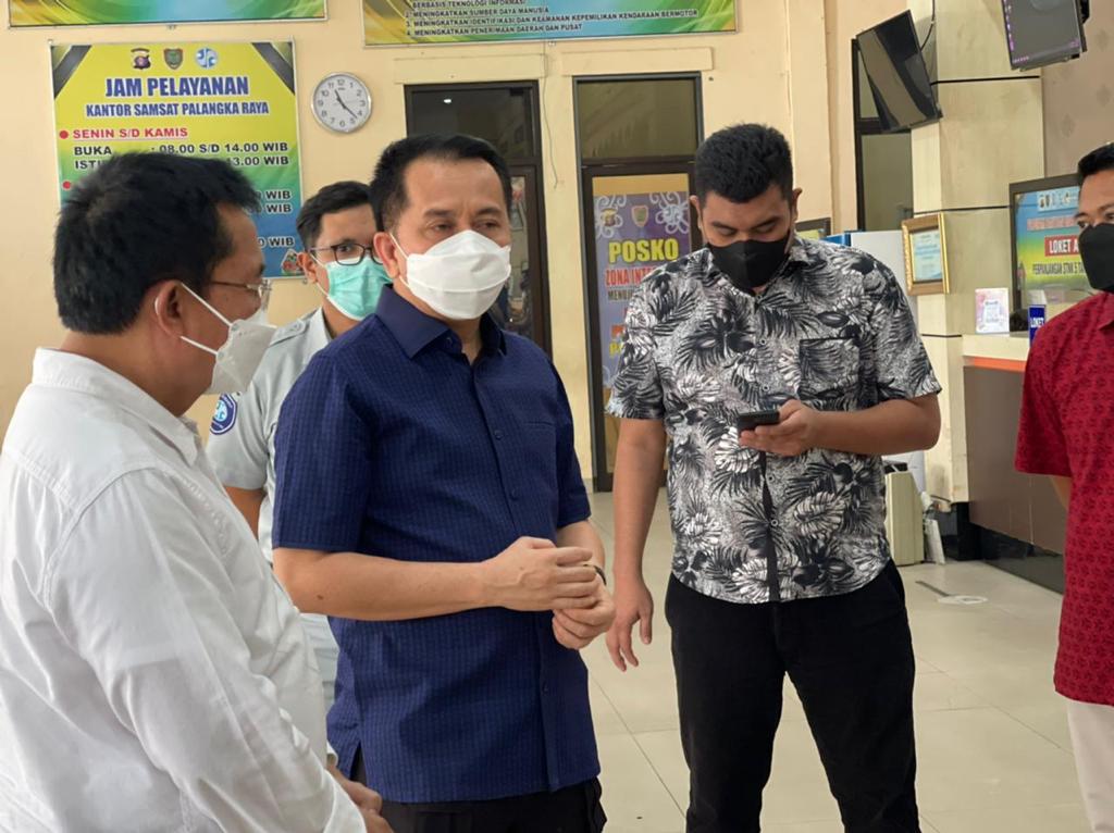 Dirjen Keuangan Daerah Agus Fatoni Beri Solusi Samsat Palangkaraya