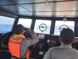 Bakamla RI Cari ABK KM Teman Niaga Tenggelam di Selat Makassar