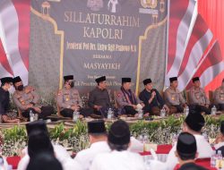 Kapolri Silaturahmi dengan Masyayikh dan Sesepuh Ponpes Al Falah Ploso Kediri