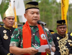 Kasad Tinjau Titik Nol IKN Dianugerahi Gelar Adat Kakah Demong Agung Bela Negara