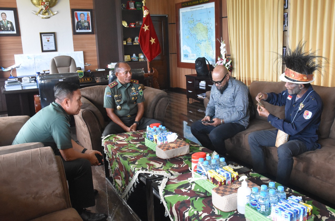 LMA Papua Barat Bertemu Pangdam Kasuari Sampaikan Dukungan Proses Rekrutmen TNI AD Jalur Otsus