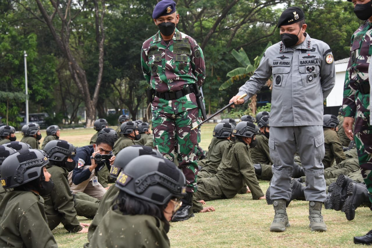 Kepala Bakamla RI Resmi Buka Coast Guard Basic Training di Pusdiklatsarmil