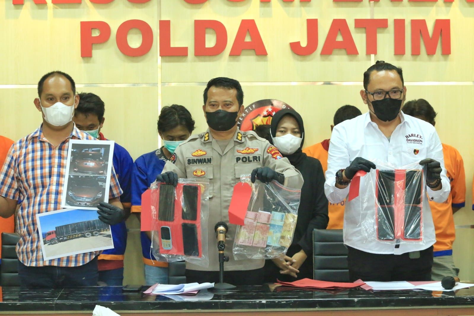 Jatanras Polda Jatim Ringkus Komplotan Penggelapan Tiga Puluh Ton Gula