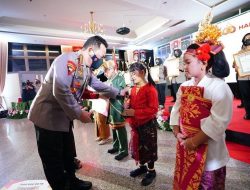 Kapolri Beri Penghargaan Polwan Polda Jatim: Raih Juara II Lomba Video Kreatif Suara Hati Anak Polwan