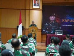 Akhiri Masa Jabatan, Kapuspen TNI Laksanakan Exit Briefing