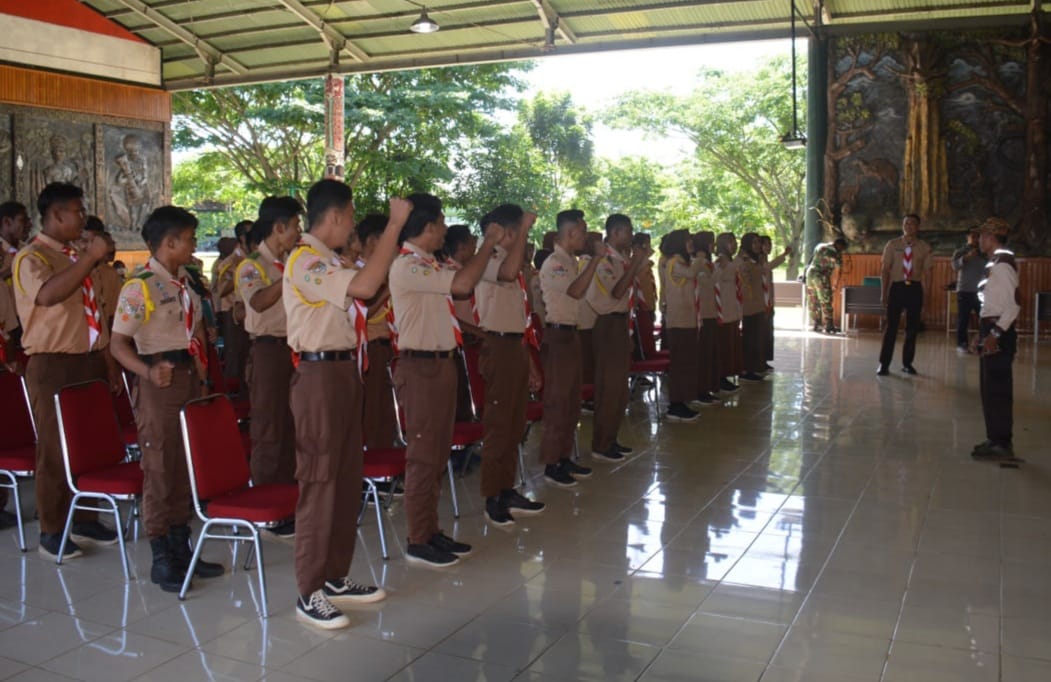 Korem 174/ATW Merauke Lakukan Pembinaan Generasi Muda Melalui Kepramukaan