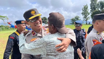 Polri Jangkau Tempat Terisolir untuk Berikan Pasokan Kebutuhan Pokok