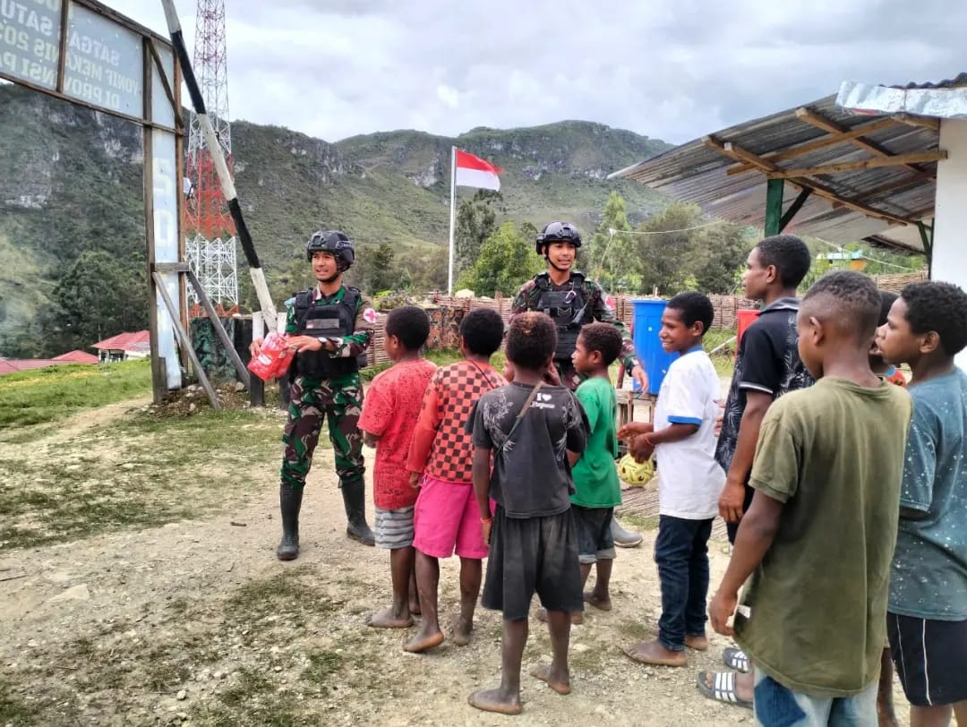 Satgas Yonif Mekanis 203/AK Berikan Edukasi Pentingnya Menjaga Kesehatan Gigi