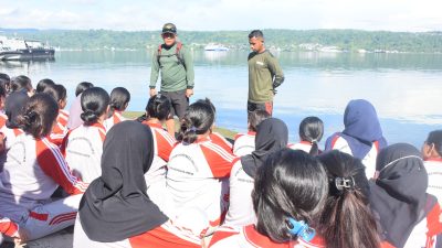 Danlantamal IX Berikan Kesempatan Mahasiswa Poltekkes Kemenkes Maluku Pelatihan Evakuasi Medis Laut