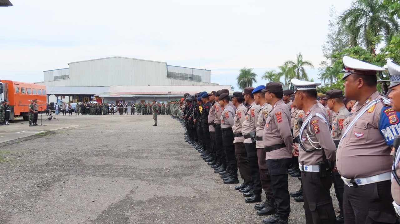 Dandim 1710 Mimika Pimpin Apel Pengecekan Pasukan Dalam Rangka Kunjungan Panglima TNI dan Kapolri