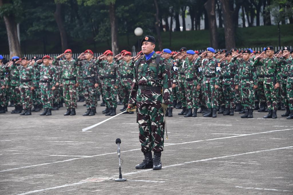 Panglima TNI: TNI Harus Mampu Membantu Kesulitan Bangsa