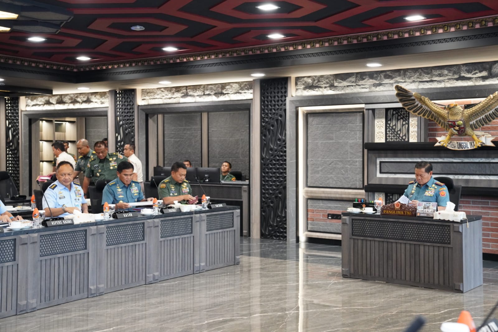 Berita Foto: Panglima TNI Pimpin Sidang Pantukhir Dikreg LI Sesko TNI