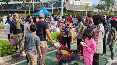 Dit Pamobvit Polda Metro Jaya Patroli Pengamanan CFD dari Senayan — Bundaran HI