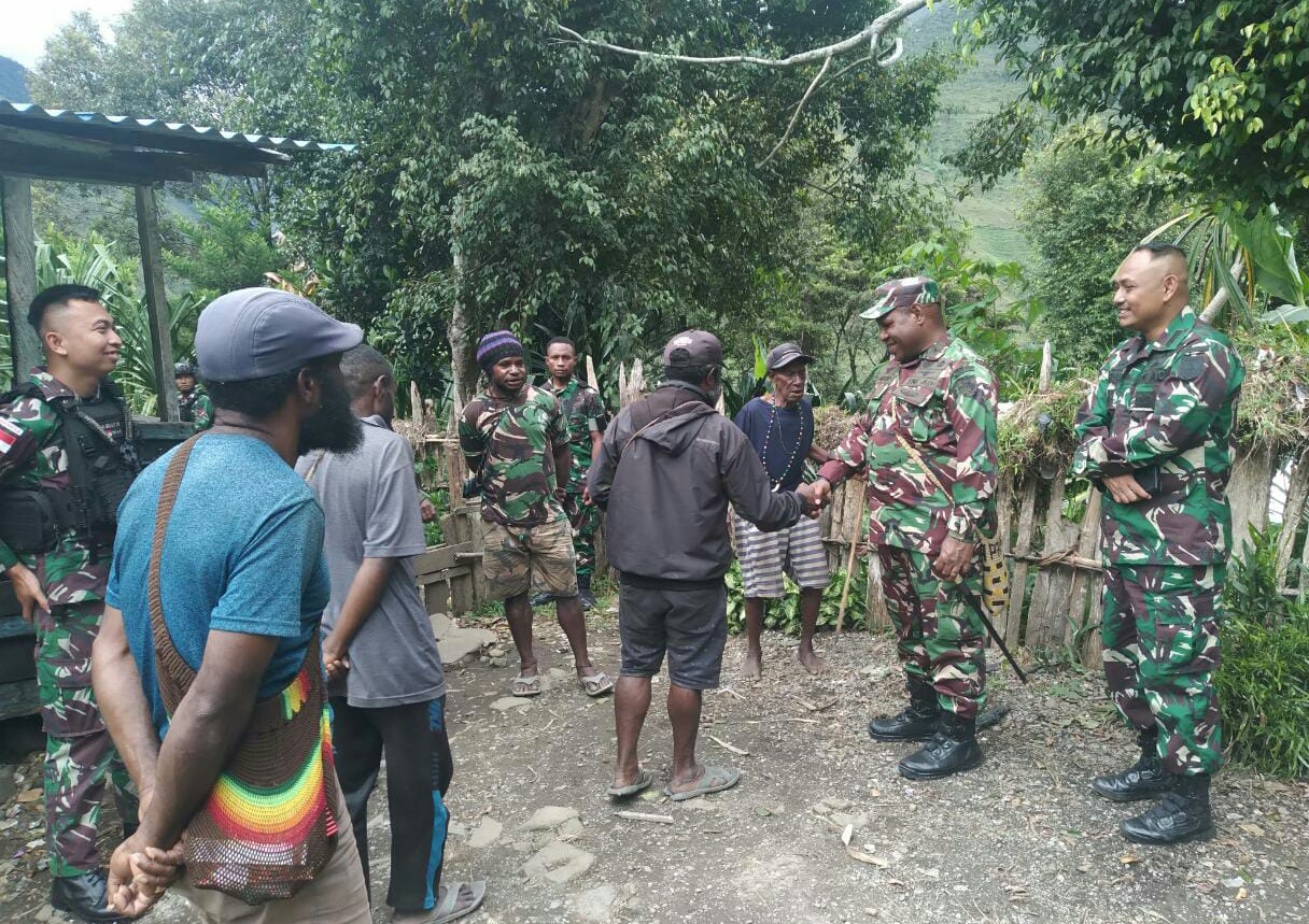 Satgas YR 142/KJ Terima Kunjungan Dandim 1702/Jayawijaya di Distrik Kanggime