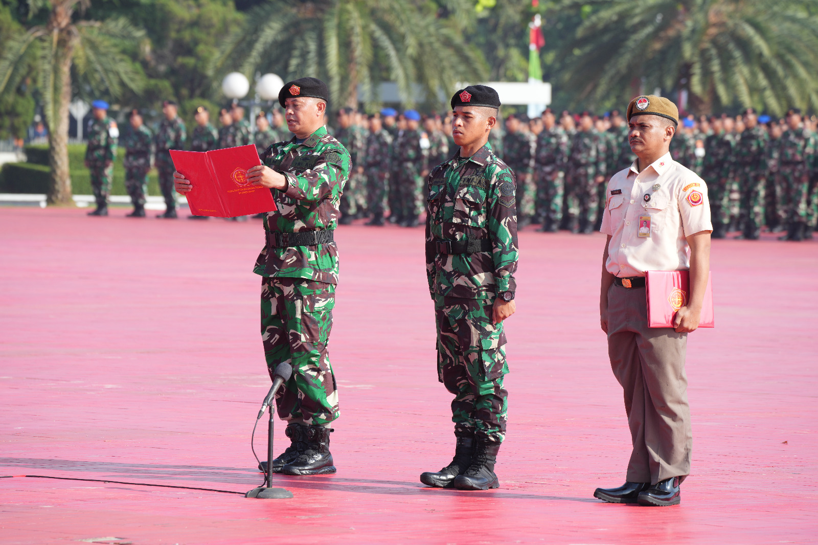 Panglima TNI: TNI Harus Selalu Hadir Mengatasi Kesulitan Masyarakat