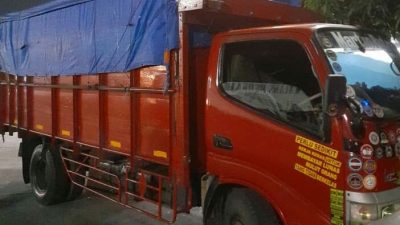 Truk Pengangkut Logistik Vital,  Boleh Tetap Lewat Tol atau Jalan Arteri