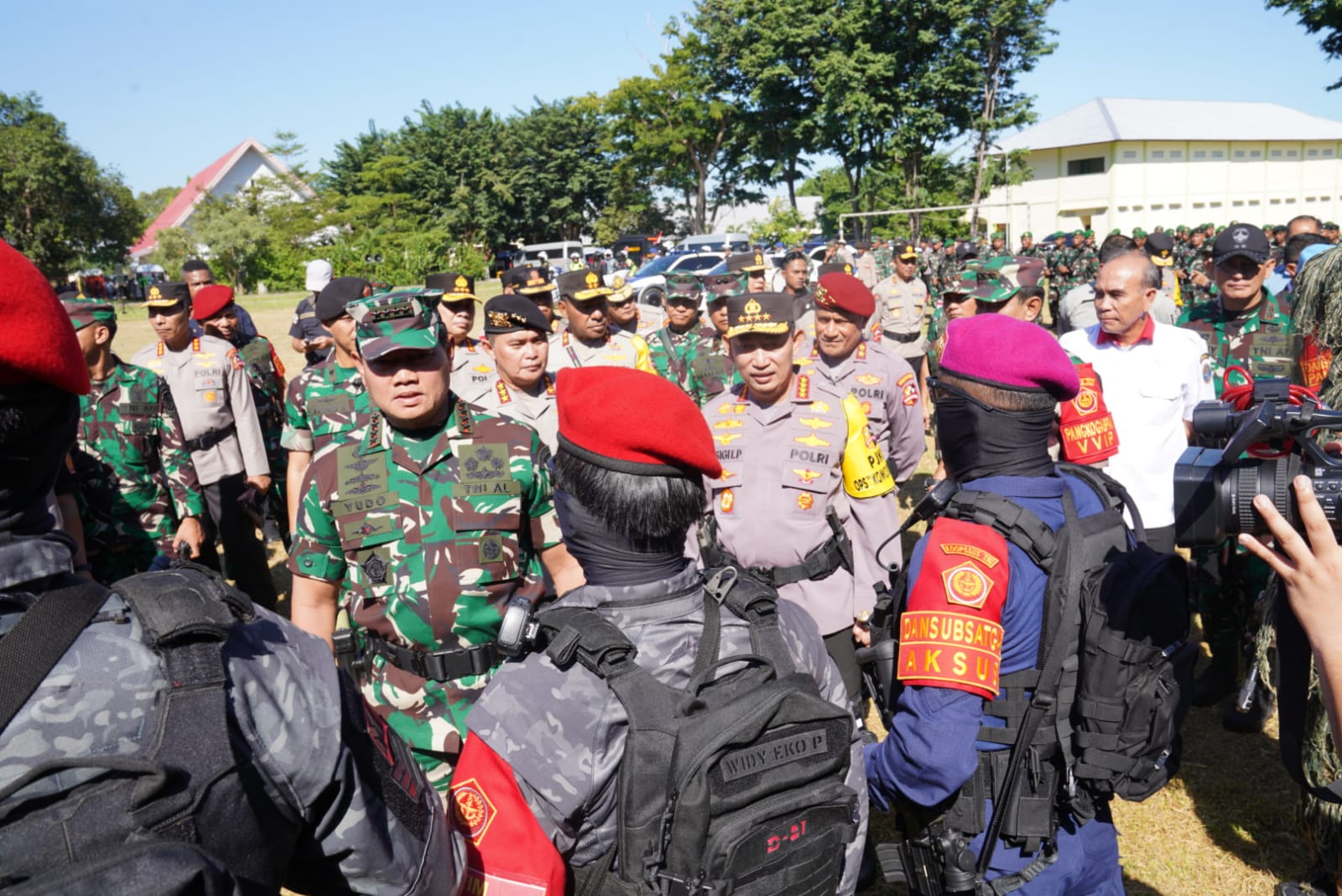 Panglima TNI: Kedepankan Sikap Humanis Tetap Waspada dan Lakukan Tindakan Tegas Terukur