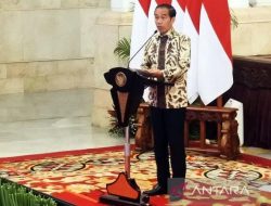 Jokowi: Birokrasi bukan di biayai Pakai Uang Rakyat