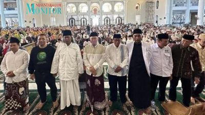 Ngaji Kebangsaan Bersama Gus Muwafiq di Masjid Al Akbar Surabaya.Ada Beberapa Pesan Yg Beliau Sampaikan…