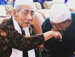 Sahabat Mbah Moen, KH Husein Ilyas, 51 Kali Naik Haji Berkat Rutin Mengamalkan ….