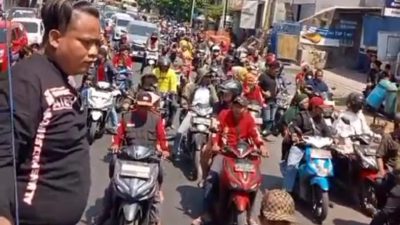 Ketidak Puasan perkumpulan MADAS  Setelah Unjuk Rasa di Depan Polda Jatim, Saat Ini berlanjut Ke Pemkab Sidoarjo.