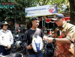 “Gerakan Minta Karcis Parkir” terus digencakan di Kota Surabaya