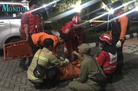 Tewas Diduga Bunuh Diri Loncat dari Lantai 13,, Satpam Sebuah Bank di Surabaya.