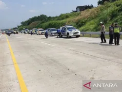 Laka Maut Pajero Vs Truk di Tol Semarang, Empat Tewas