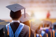 Sejumlah Kampus Swasta Terancam Gulung Tikar, Calon Mahasiswa Pilih PTN Jalur Mandiri
