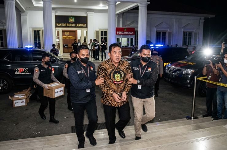 Korupsi Bupati Langkat: Timses Kuasai 85 Proyek Raup Rp10,2 M, Kirim Jatah ke Petinggi Miliaran