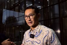 Sempat Lolos dari OTT KPK, Bupati dan Sekda Kuansing Akhirnya Serahkan Diri