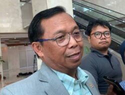 Demokrat Siap Dukung Pemakzulan Gibran, Terbuka Dengar Aspirasi Penggugat Demokrat Siap Dukung Pemakzulan Gibran, Terbuka Dengar Aspirasi Penggugat